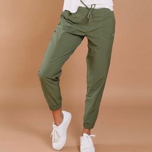 COPY - Albion Fit Jetsetter Pants